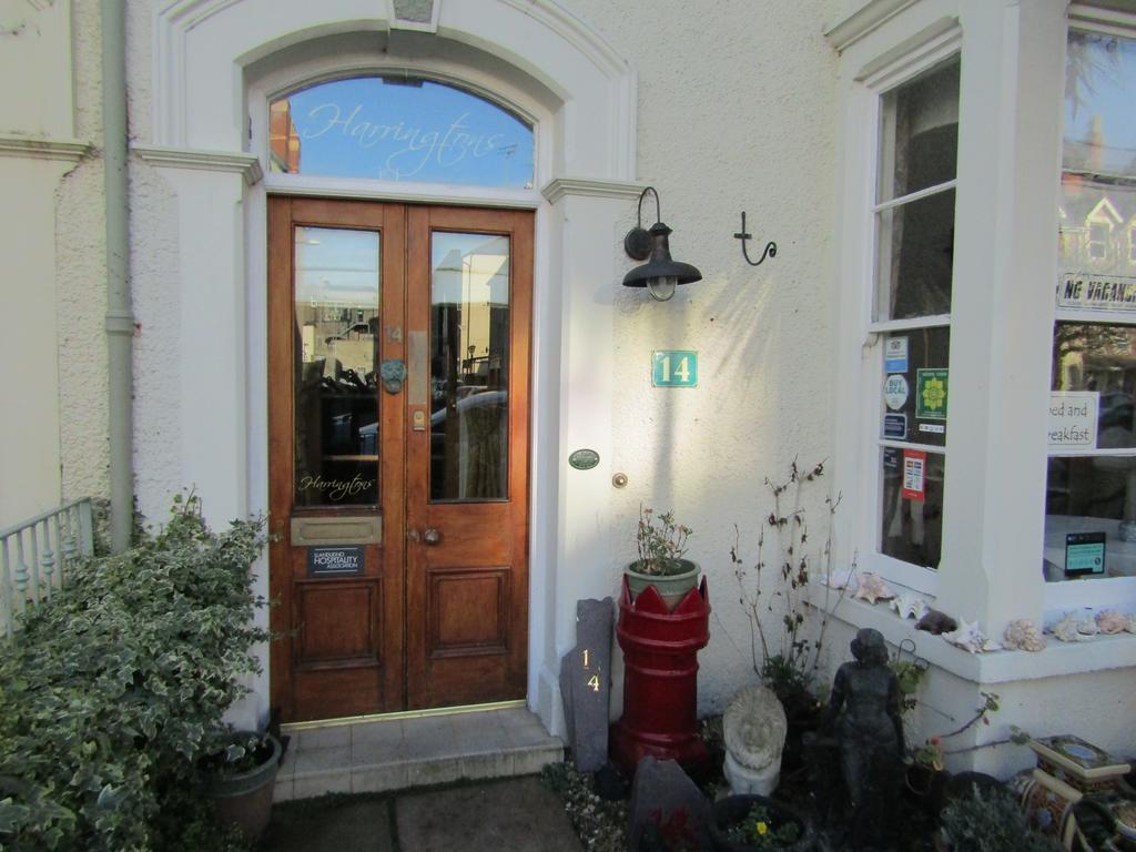 Hotel Harringtons At 14 Llandudno Exterior foto
